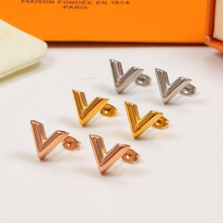 BE20EDE Stylish Earrings