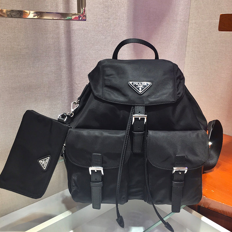 1XPD71BDE Stylish leather bag 
