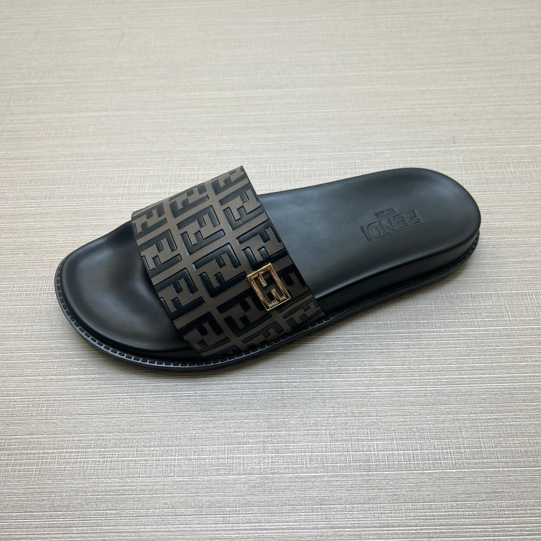 54F121ZDE Stylish slippers