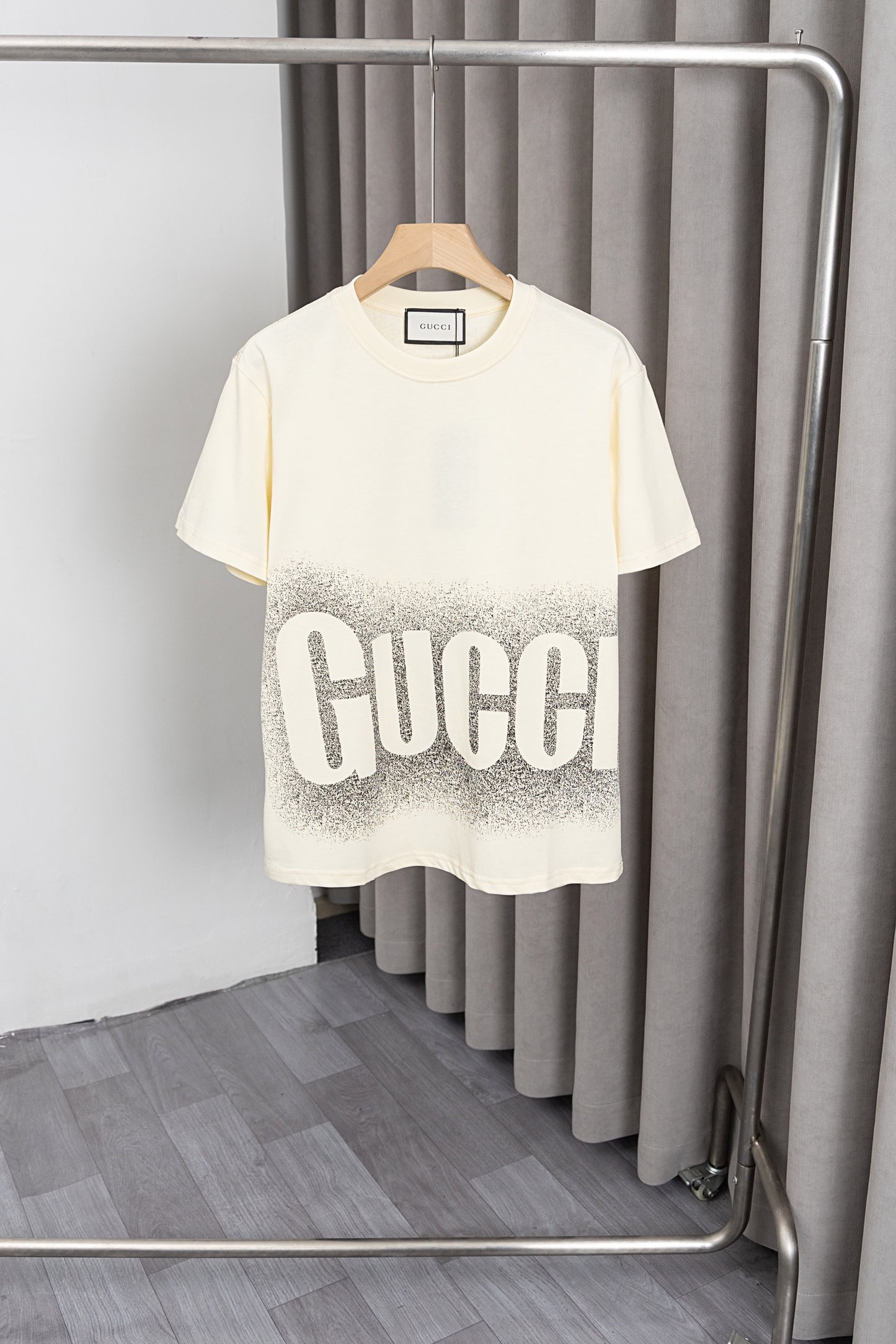 1ZB549UDE Stylish T-shirts