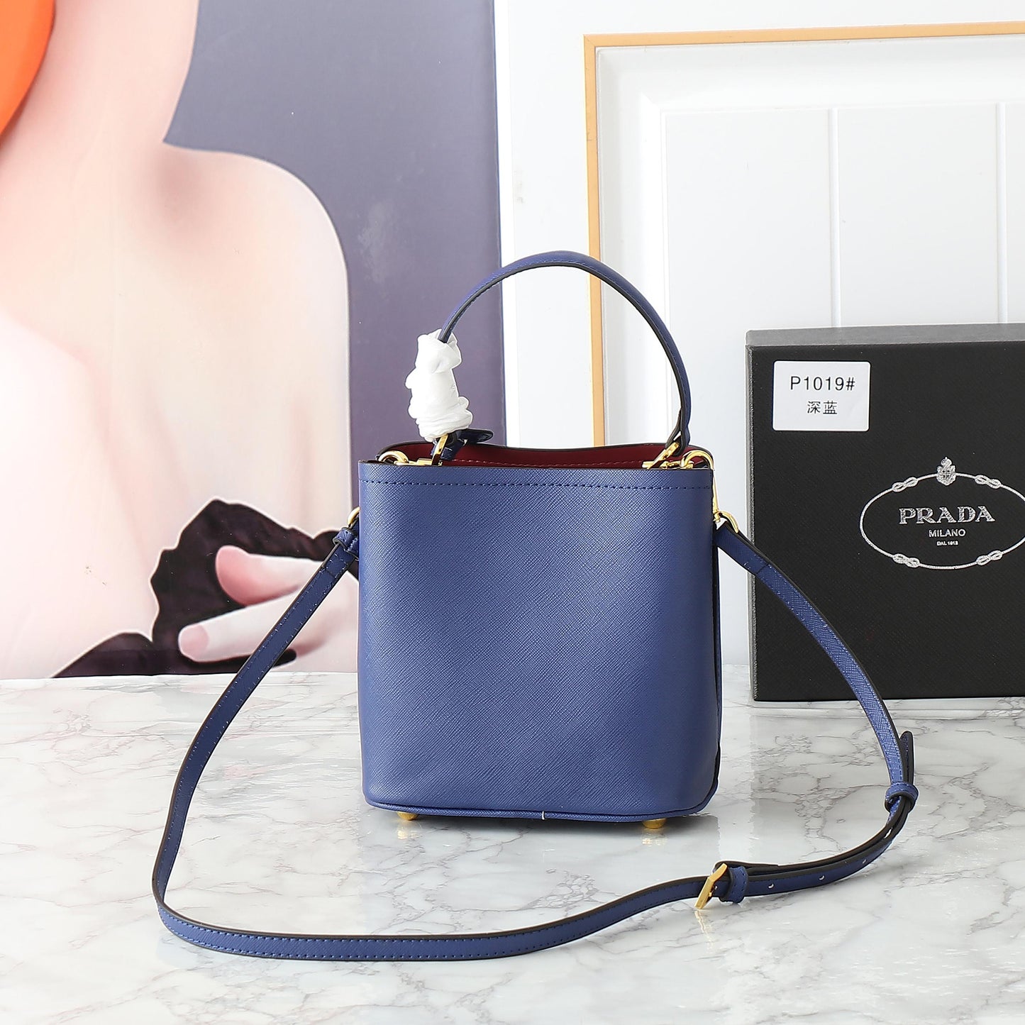 1WP102BDE Stylish leather bag