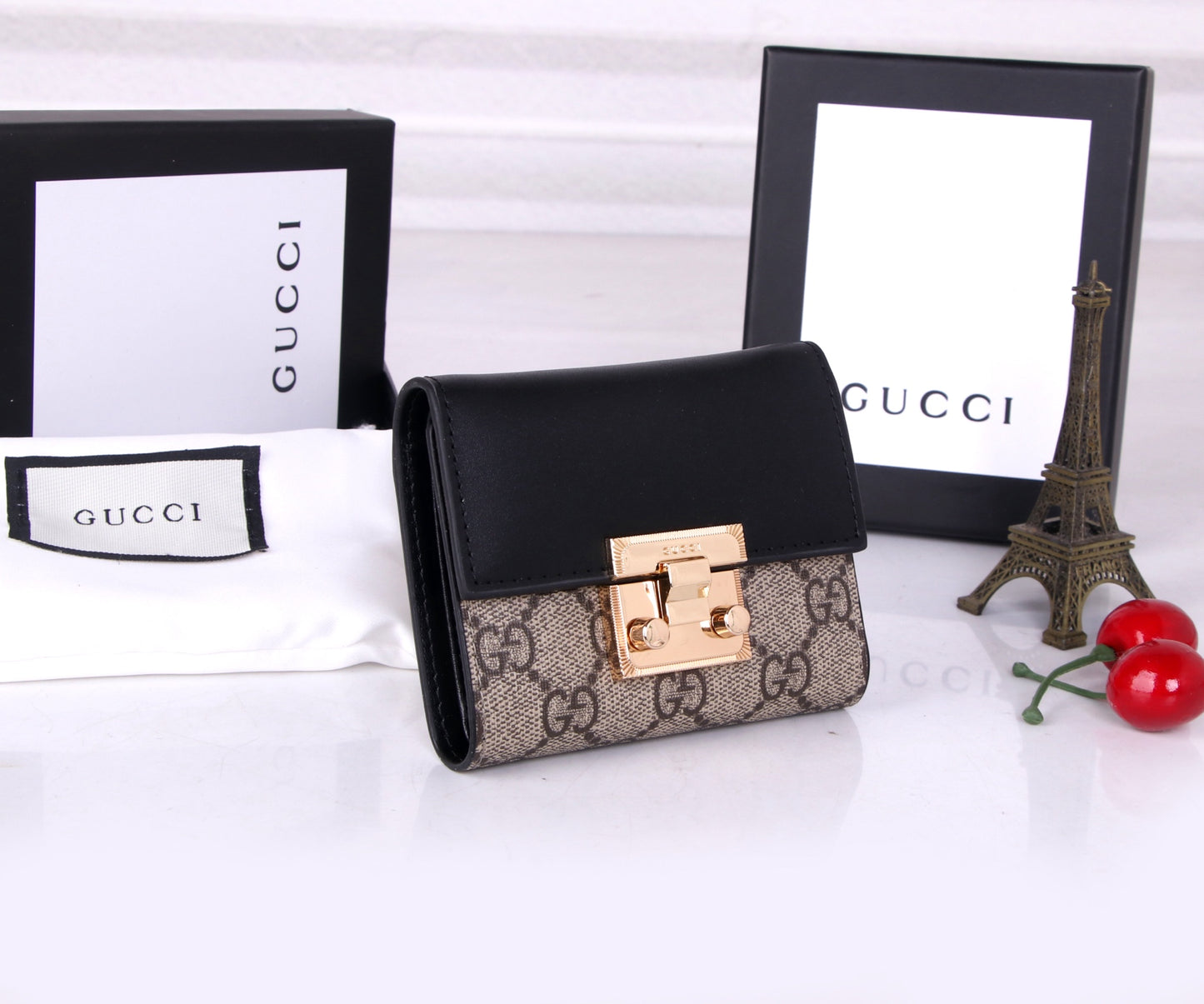 1WB57BDE Stylish leather bag