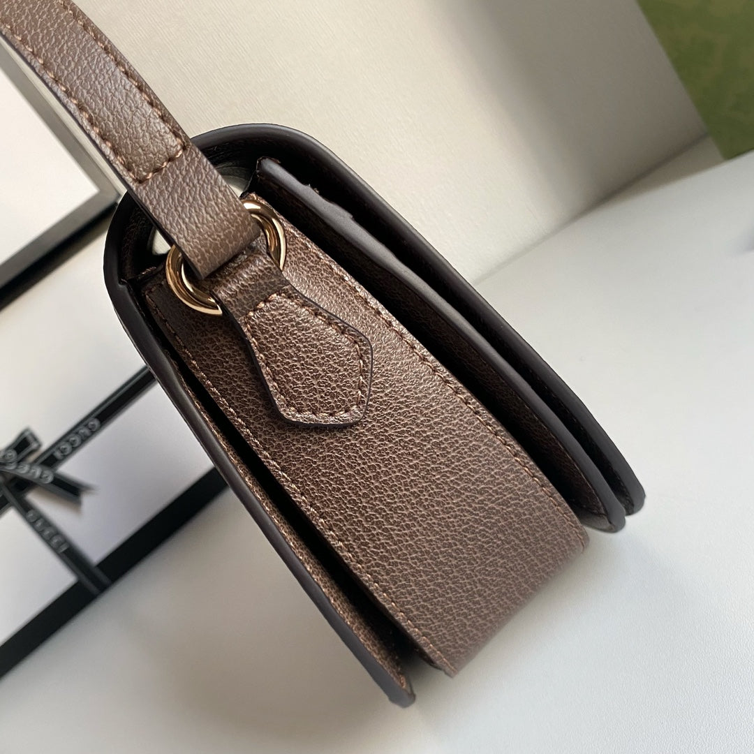 2B25BDE Stylish leather bag 