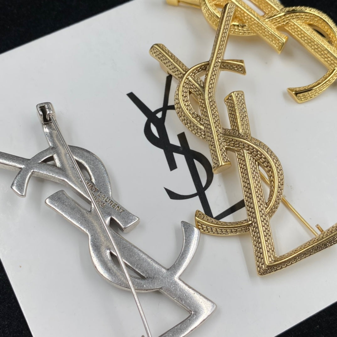 1NSL25HDE Stylish Brooch