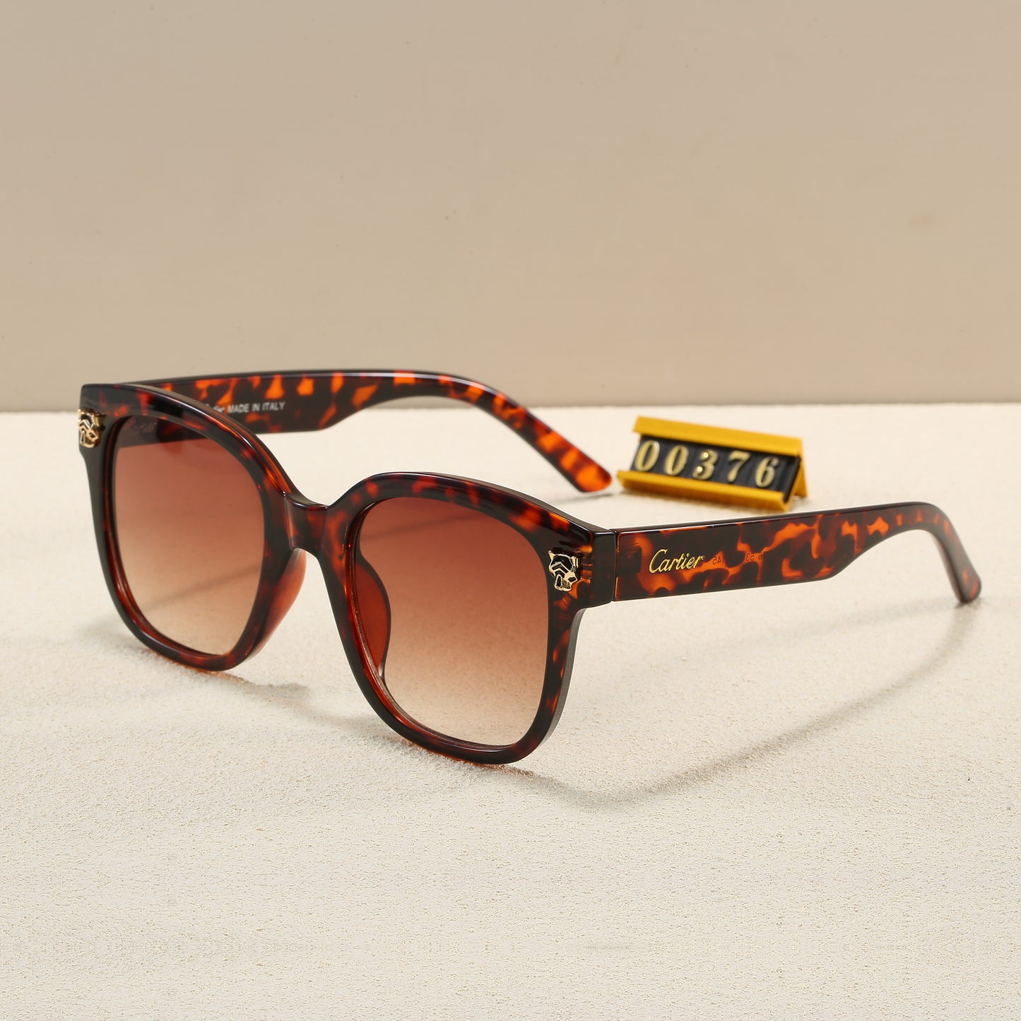 285RK32TDE Stylish  Sunglasses