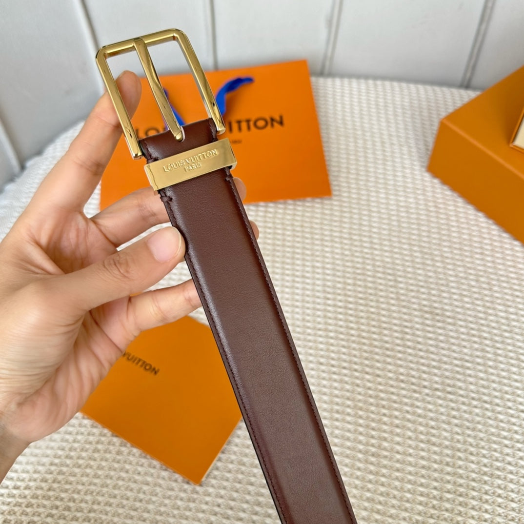 14E53PDE Stylish  High quality belt With full package