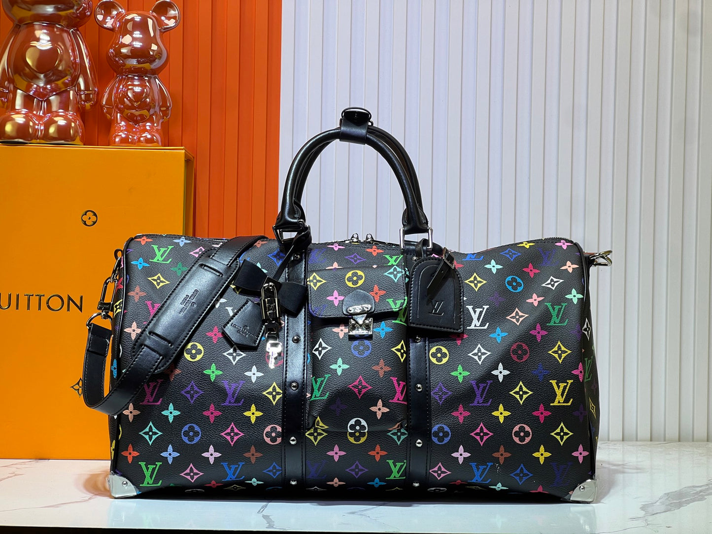 155XE14BDE Stylish Luggage bags )