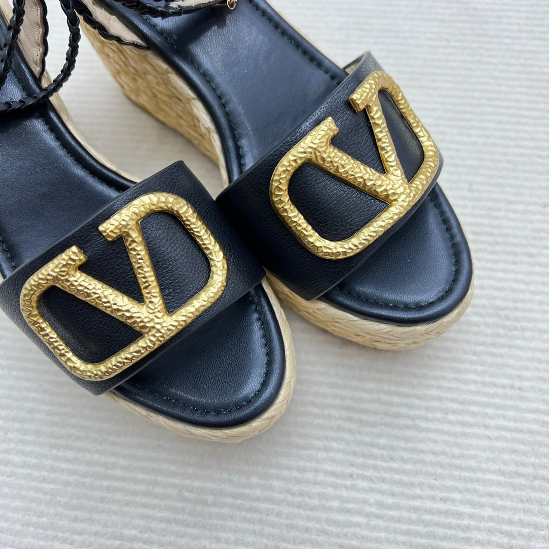 5YVL101ZDE Stylish leather High heels