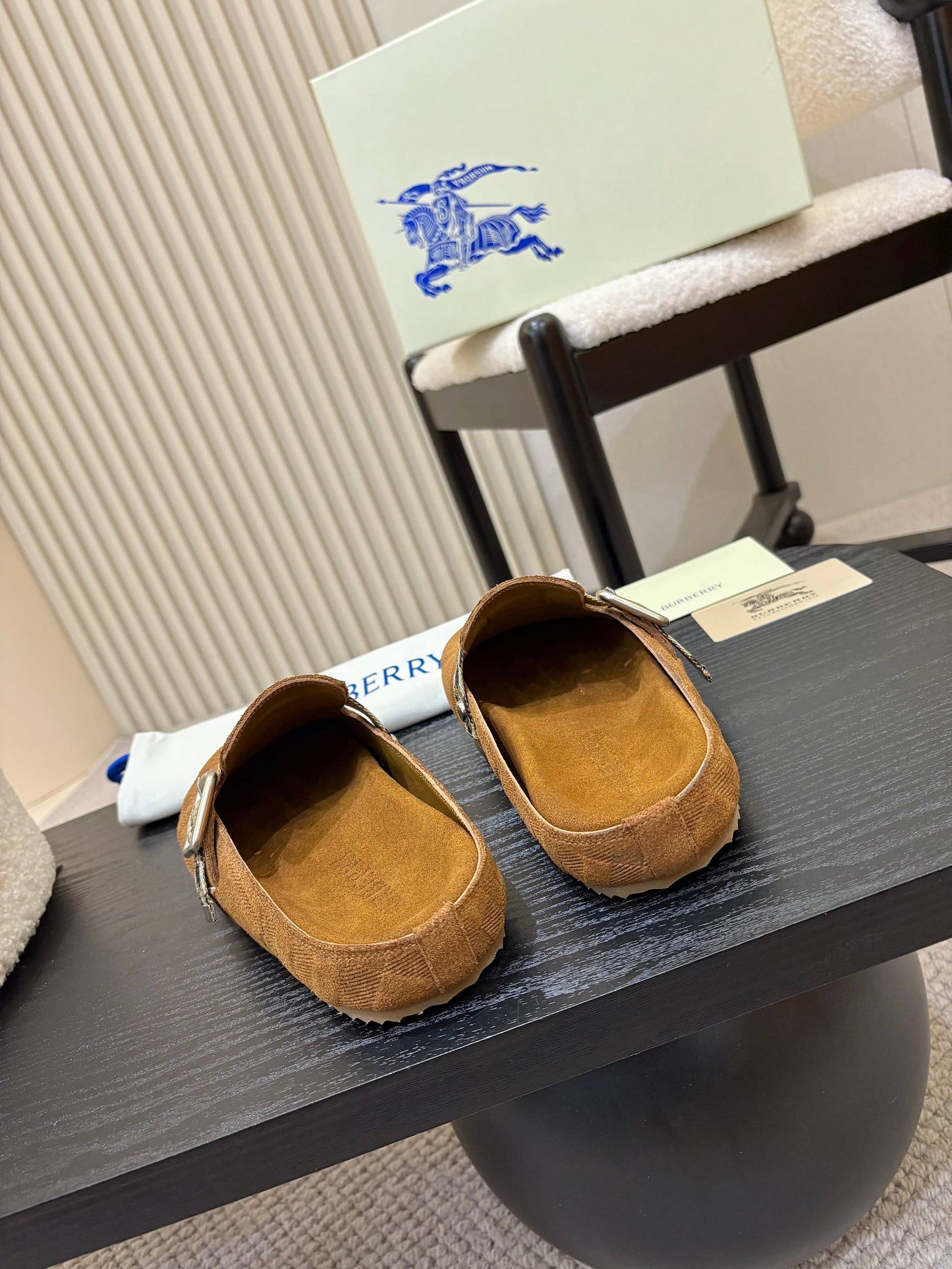 285NR11ZDE Stylish leather shoes