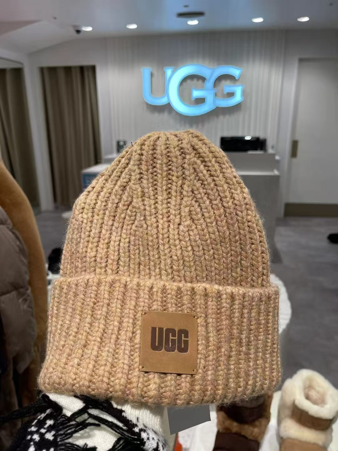 125ZA484MDE Stylish hats