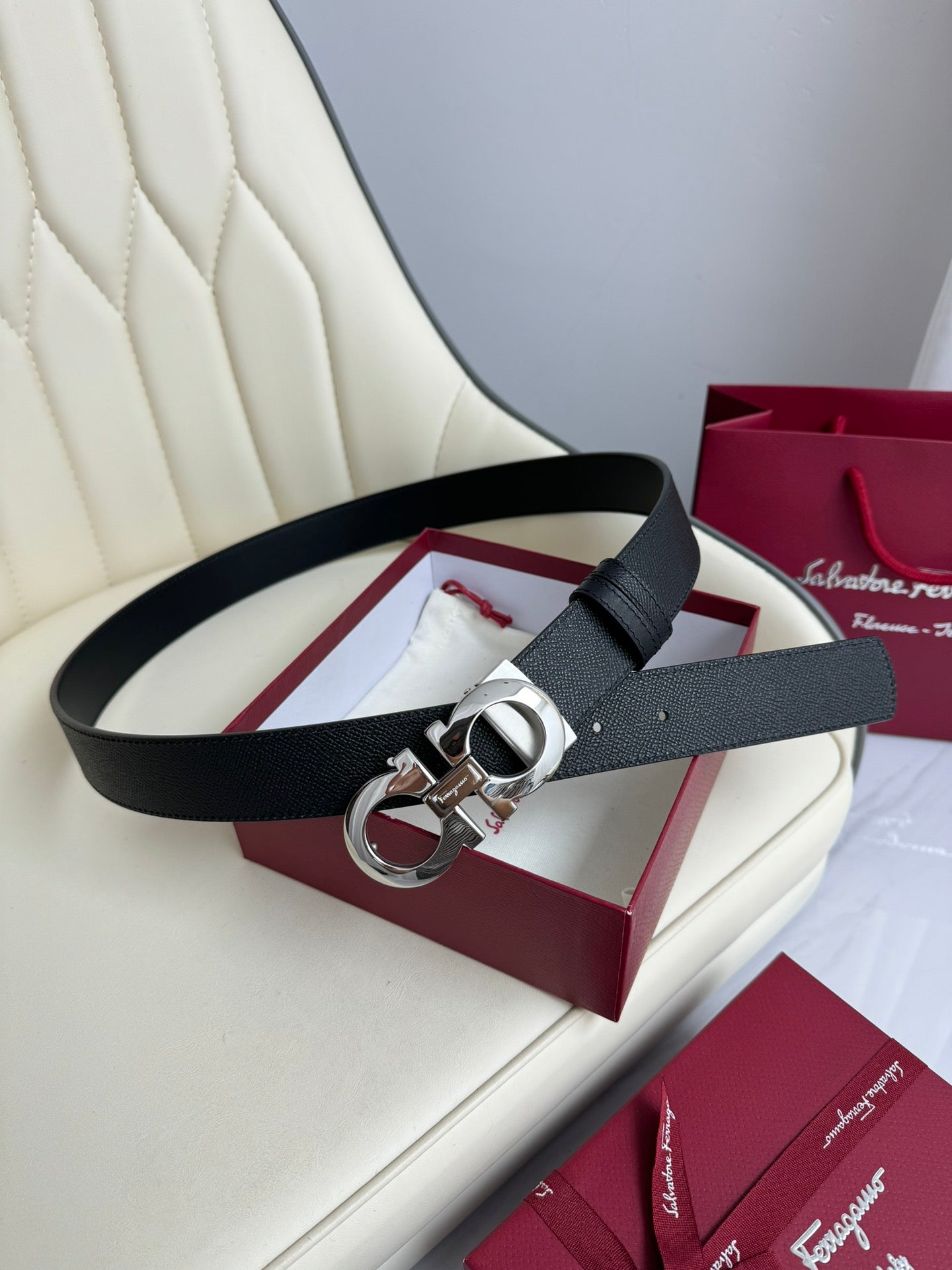 1WA170PDE Stylish  High quality belt With full package