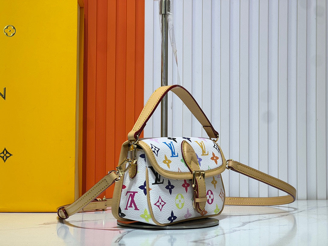 15XE1BDE Stylish leather bag