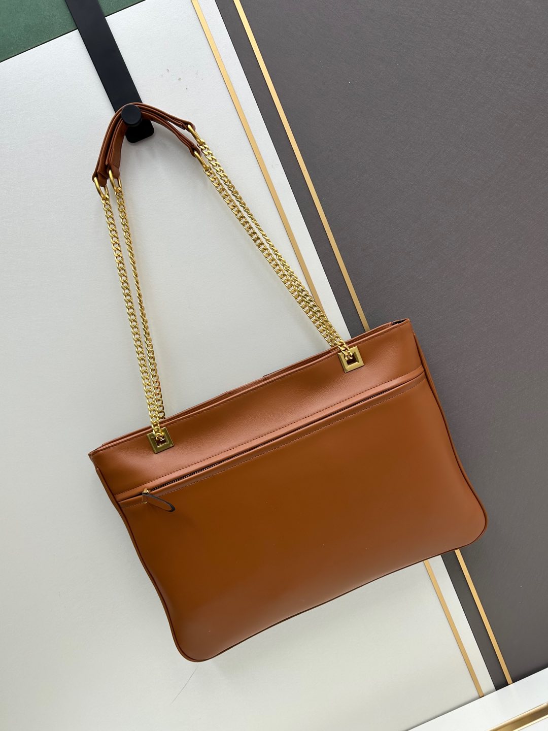 2WVL47BDE Stylish leather bag