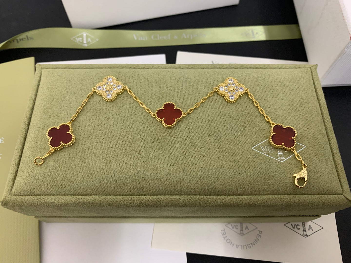 5XVA179KDE Stylish bracelets 5 flowers normal size1.5cm flower