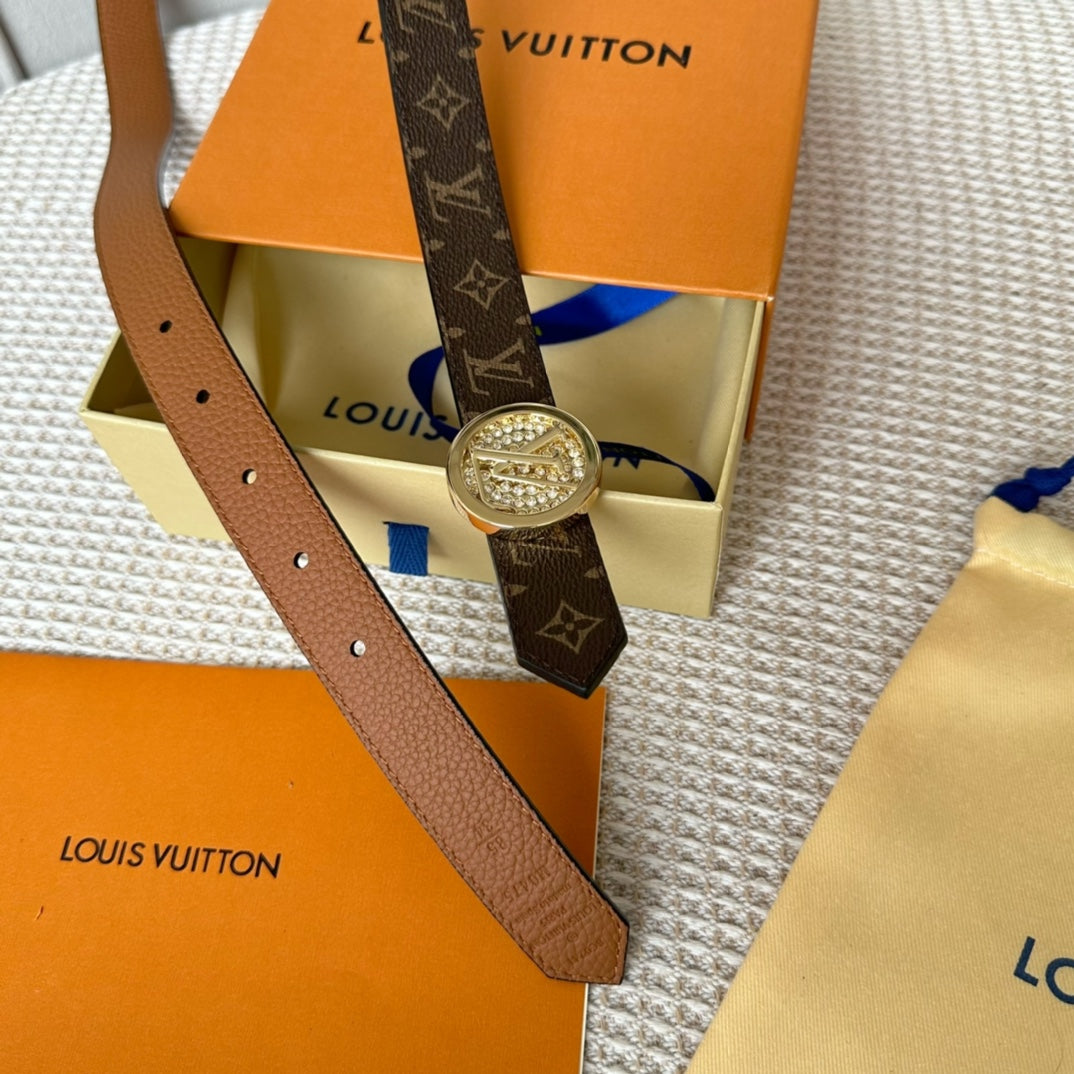 14E71PDE Stylish  High quality belt With full package