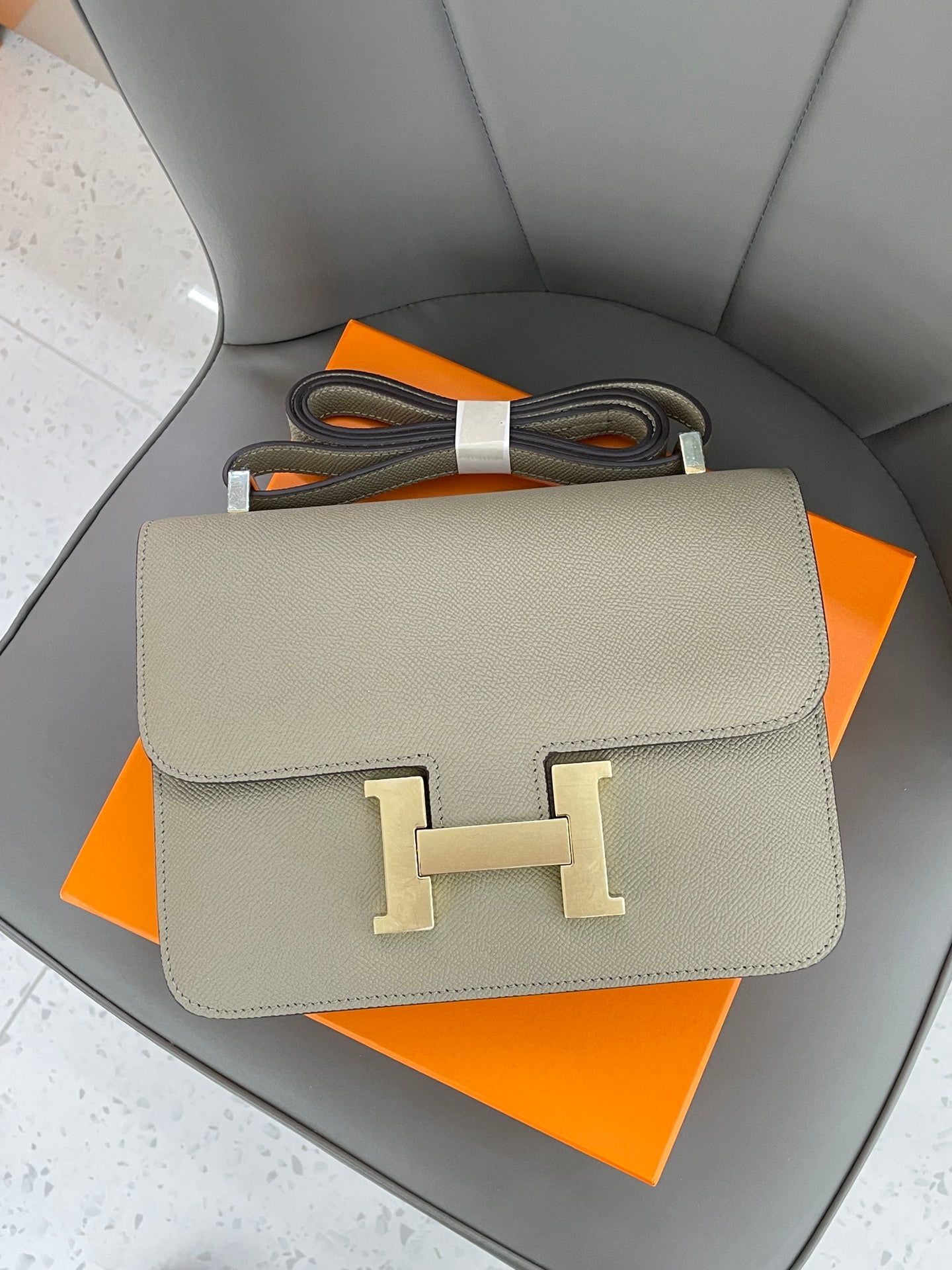 155NH64BDE Stylish leather bag