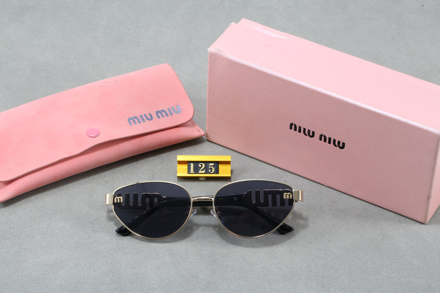 385RA57TDE Stylish Sunglasses