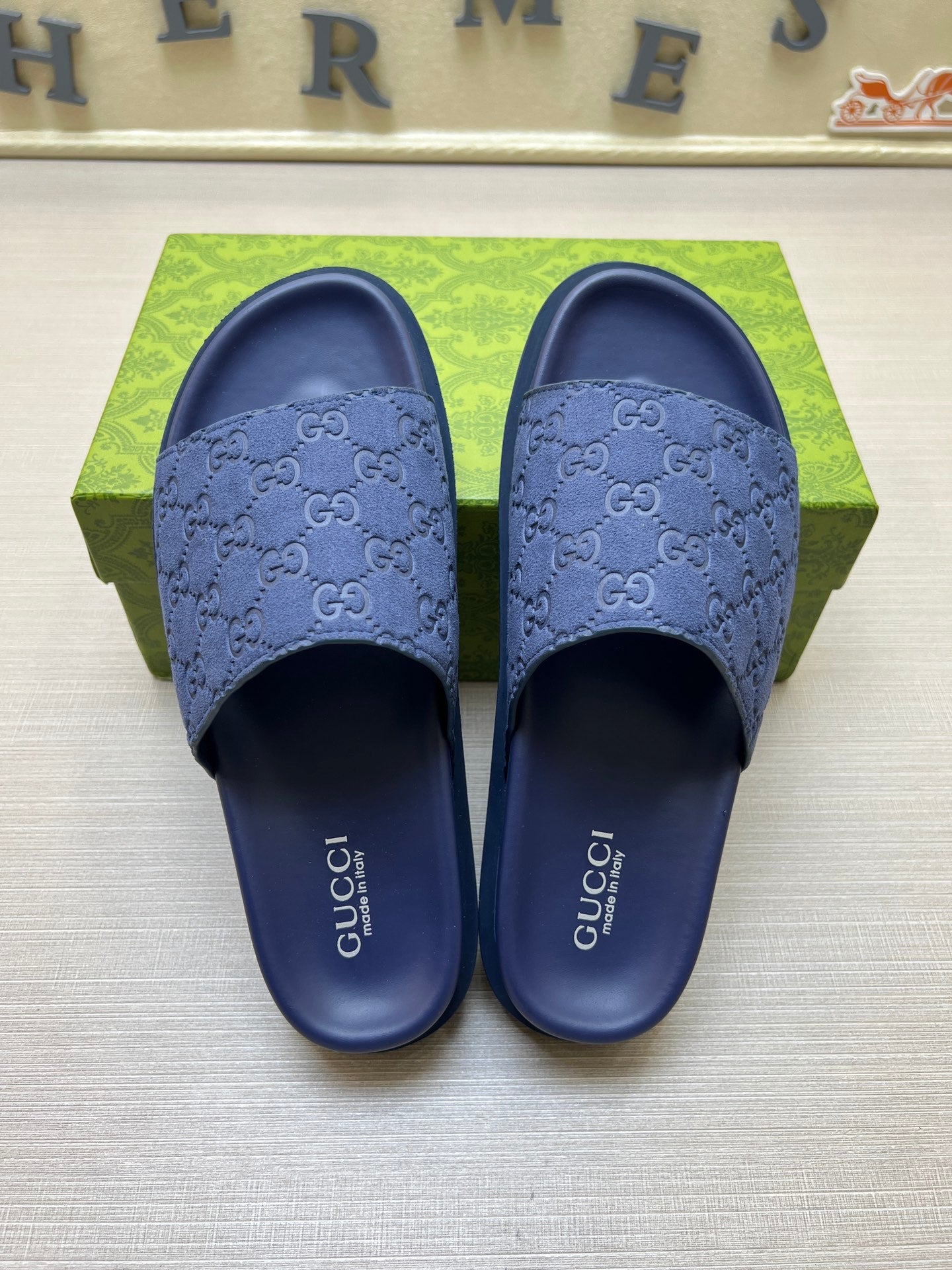 5QB15ZDE Stylish Slippers