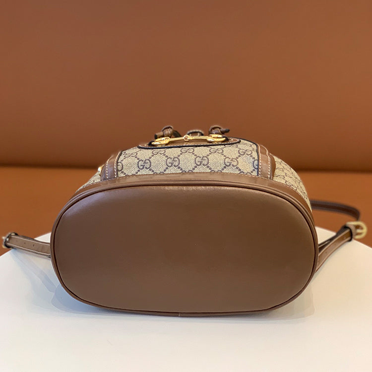 AB021BDE Stylish leather backpacks