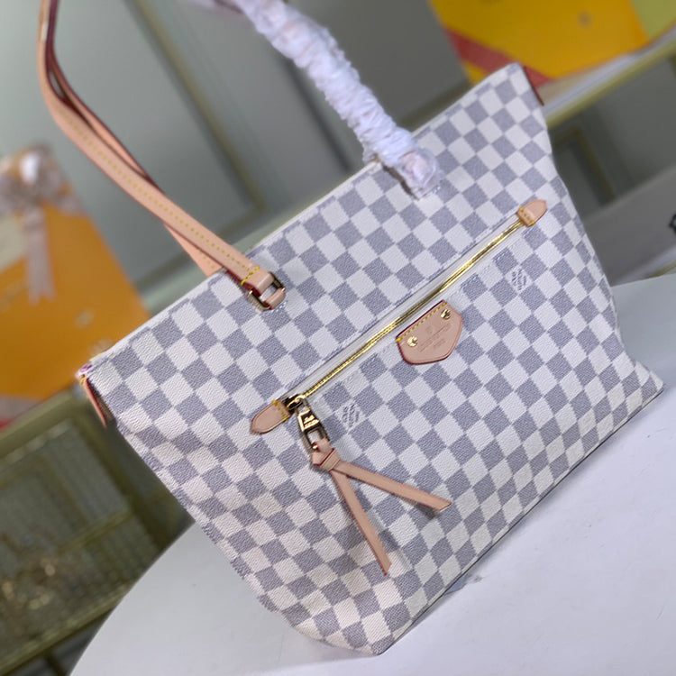 1E001BDE Stylish leather bag 