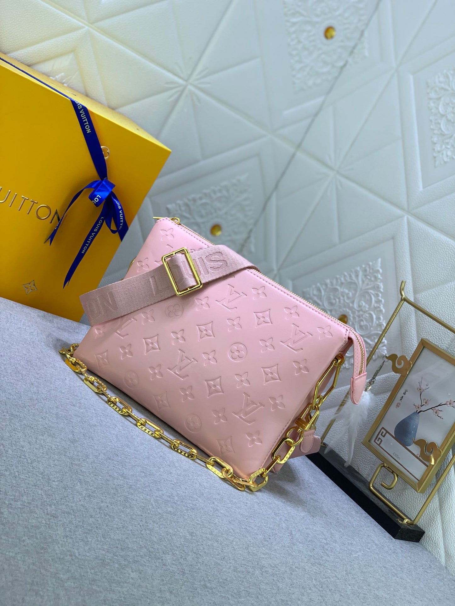 2XE40BDE Stylish leather bag 