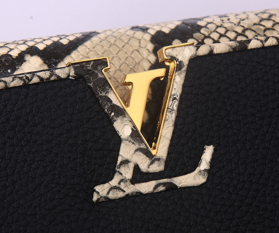 1XE443BDE Stylish leather bag