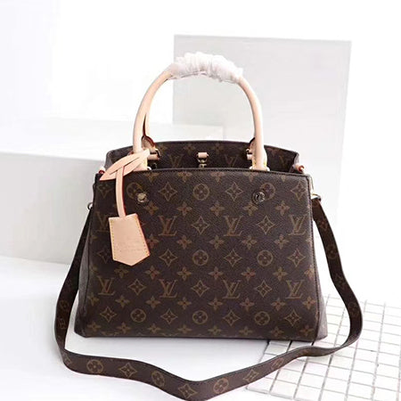 3E60BDE Stylish leather bag 