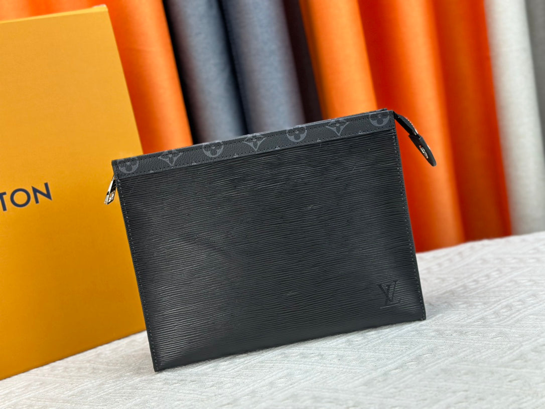 1XE396BDE Stylish leather bag