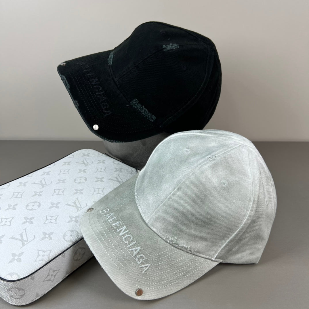 125ZJ529MDE Stylish hats