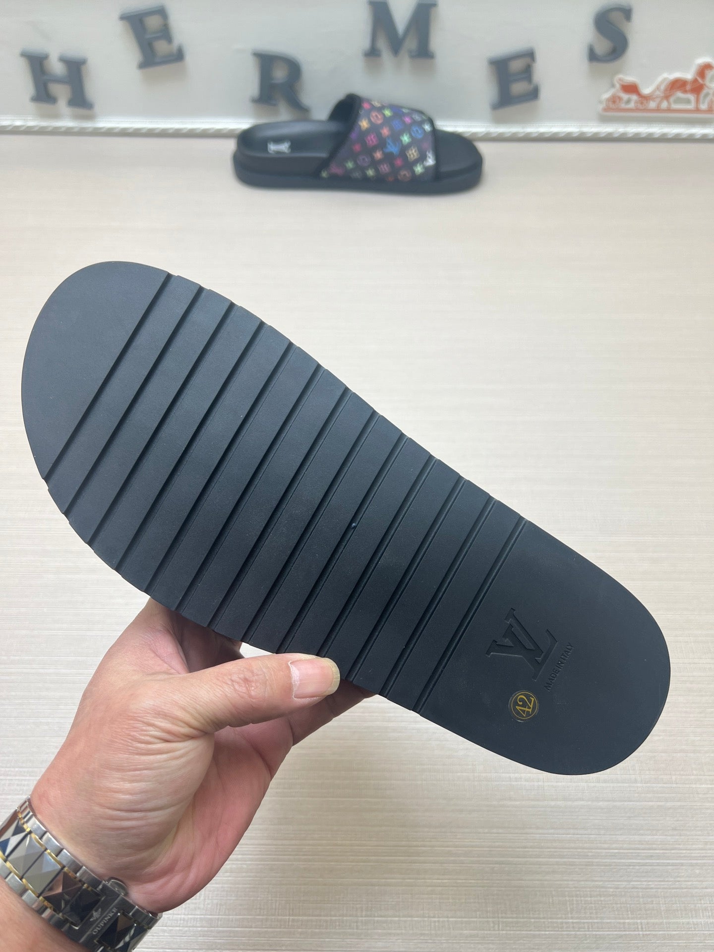 5LE207ZDE Stylish Slippers