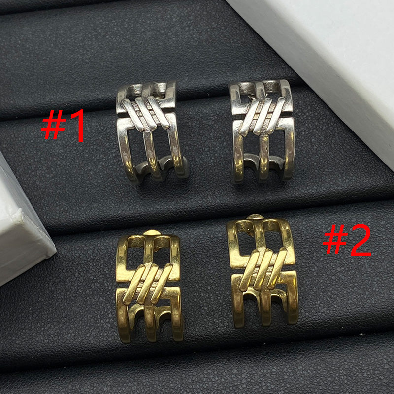 14J134EDE Stylish Earrings