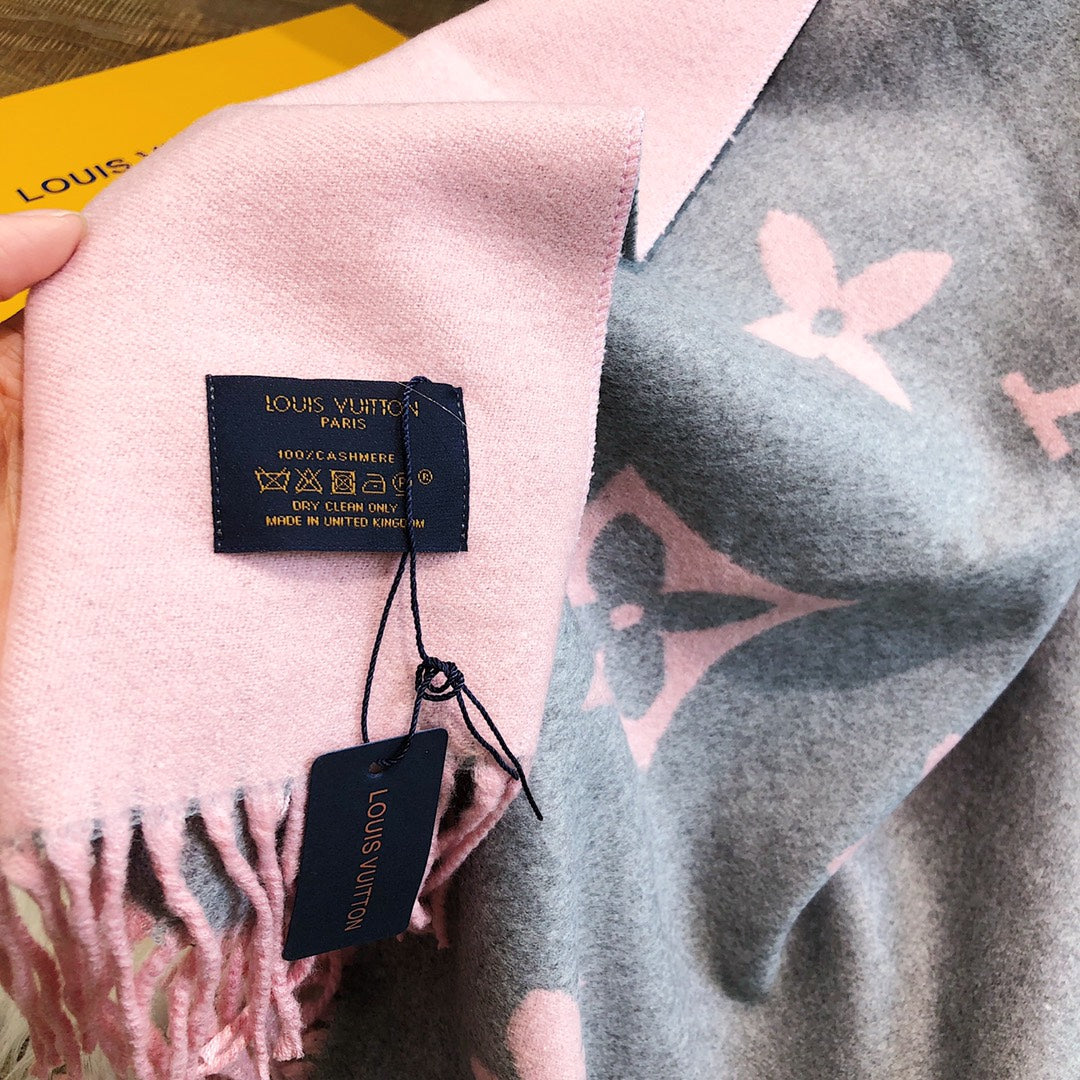 175RE46WDE Stylish Winter Scarves