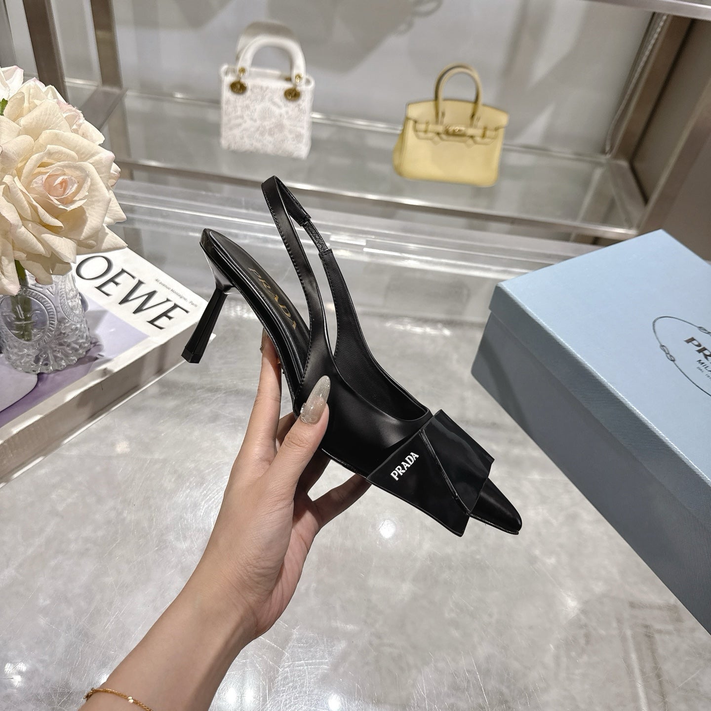 255QP41ZDE Stylish leather High heels
