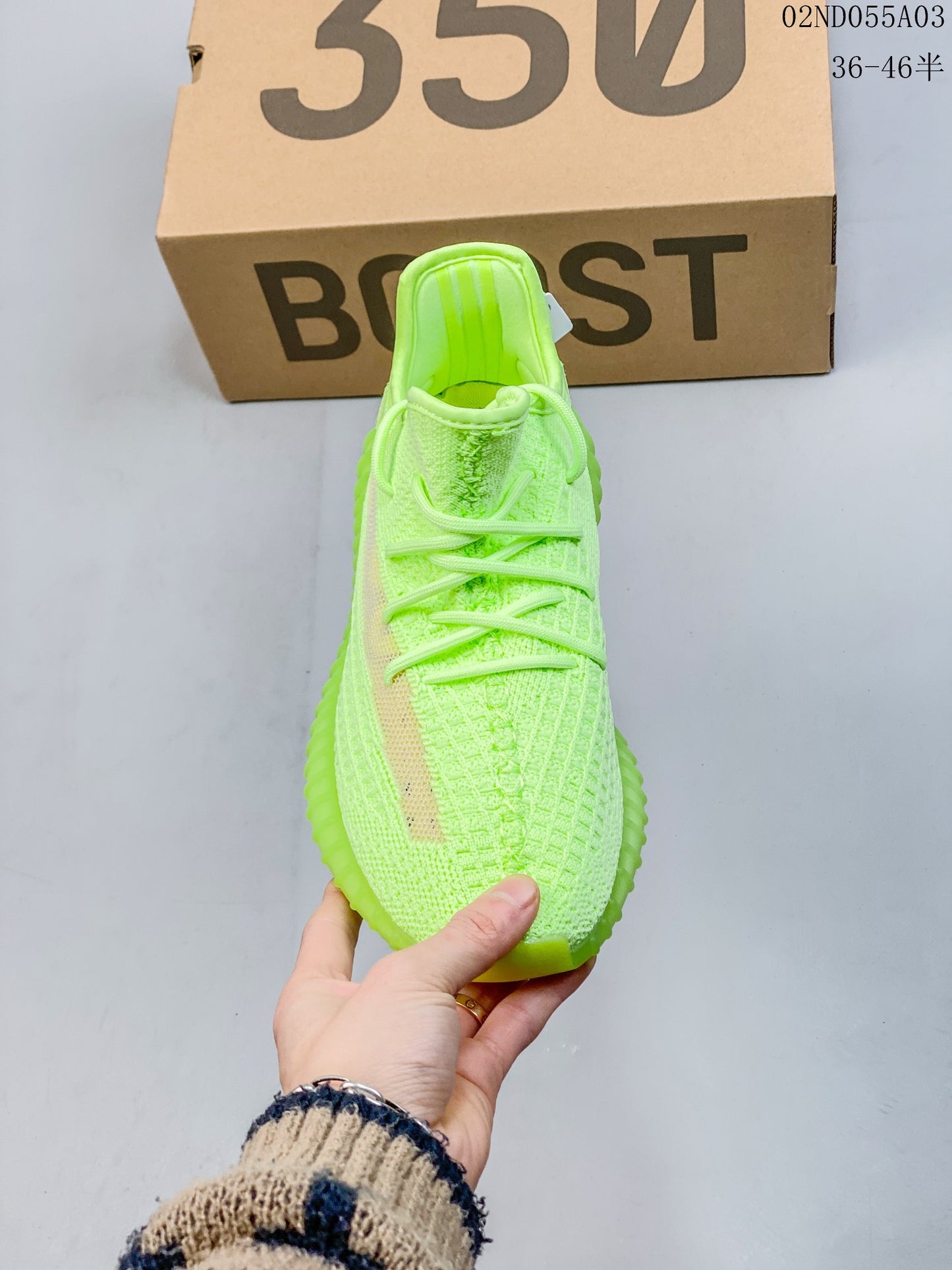 4YA88ZDE Stylish Sneakers (No Box, August-October Big Sale)