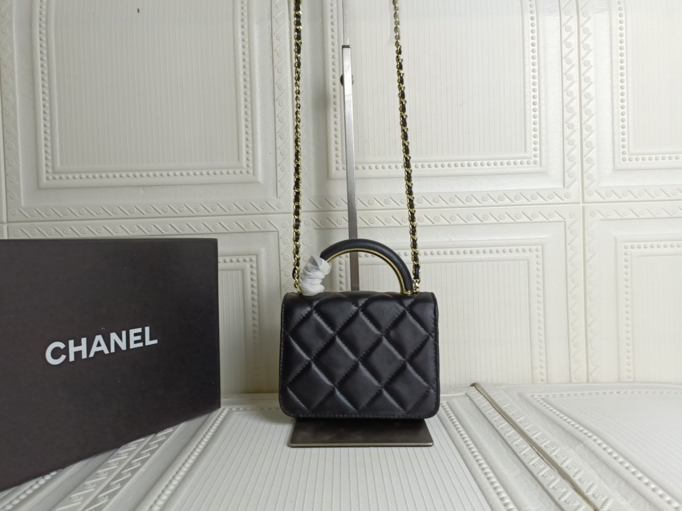 1XC60BDE Stylish leather bag 