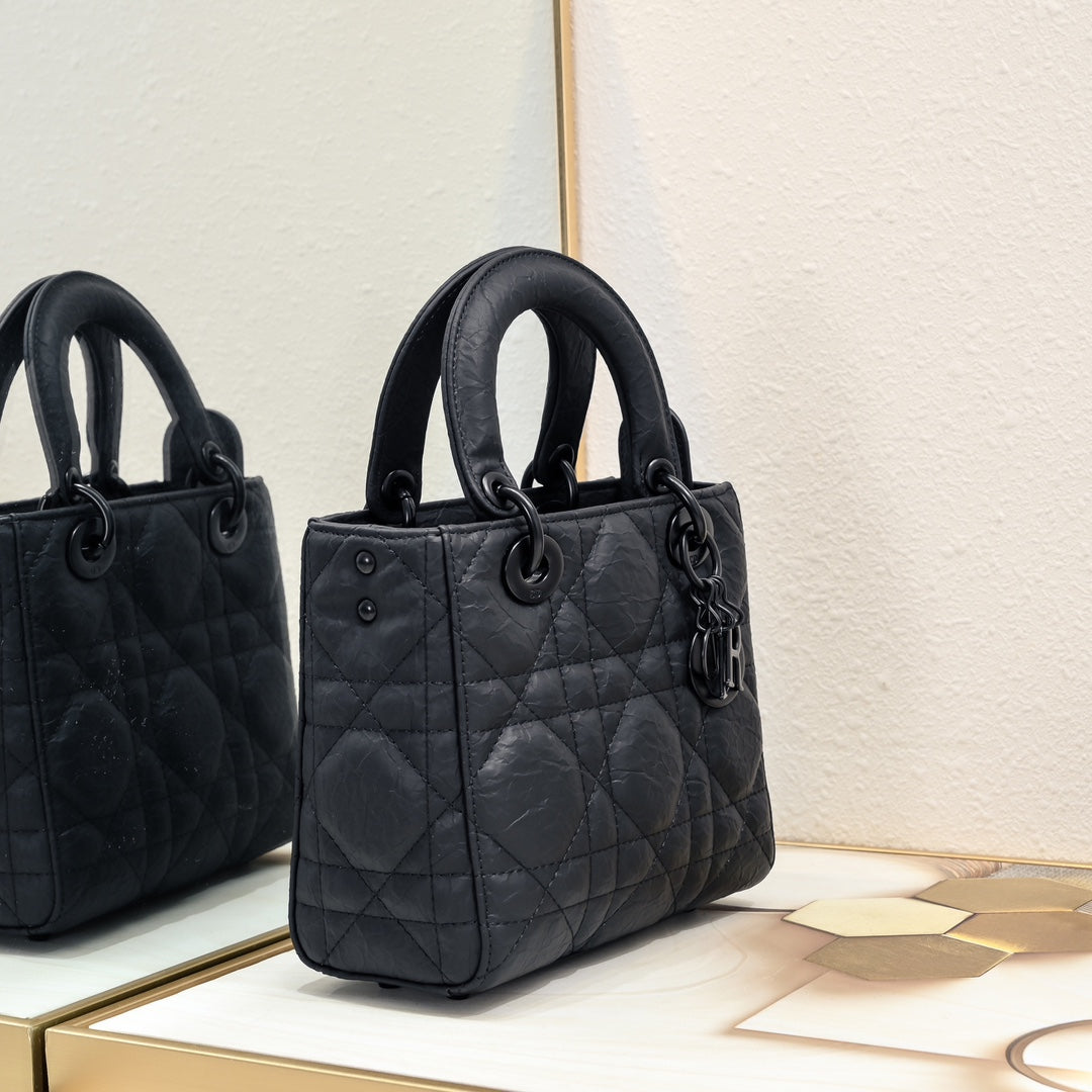 1XD438BDE Stylish leather bag