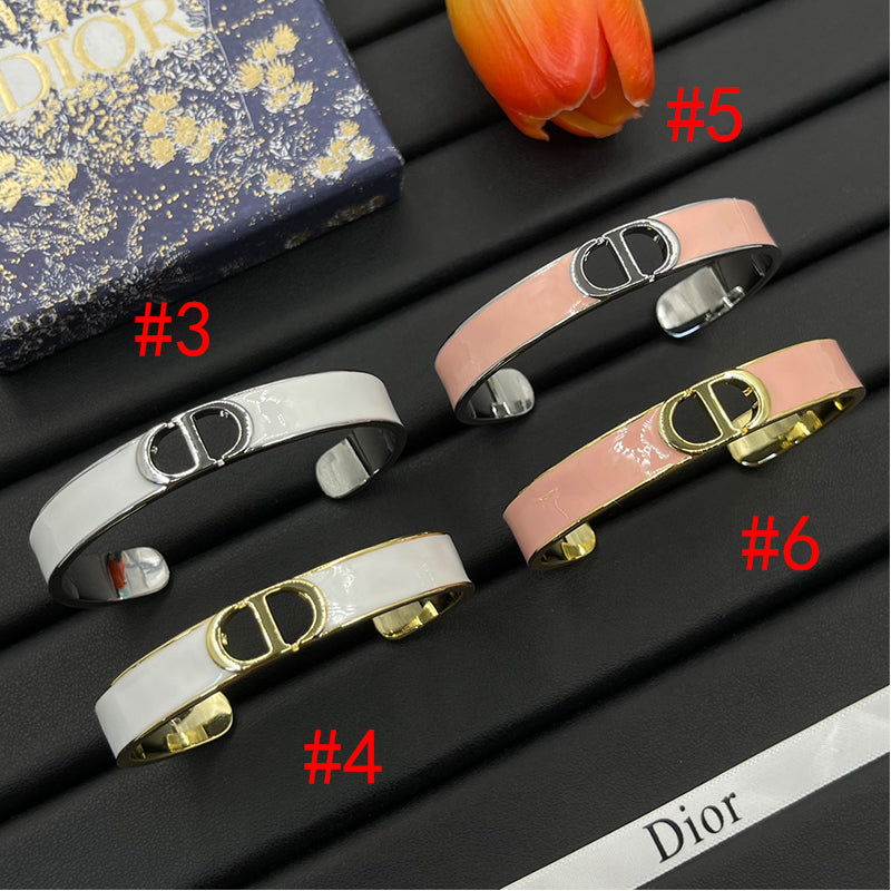 14D671KDE Stylish Bracelets