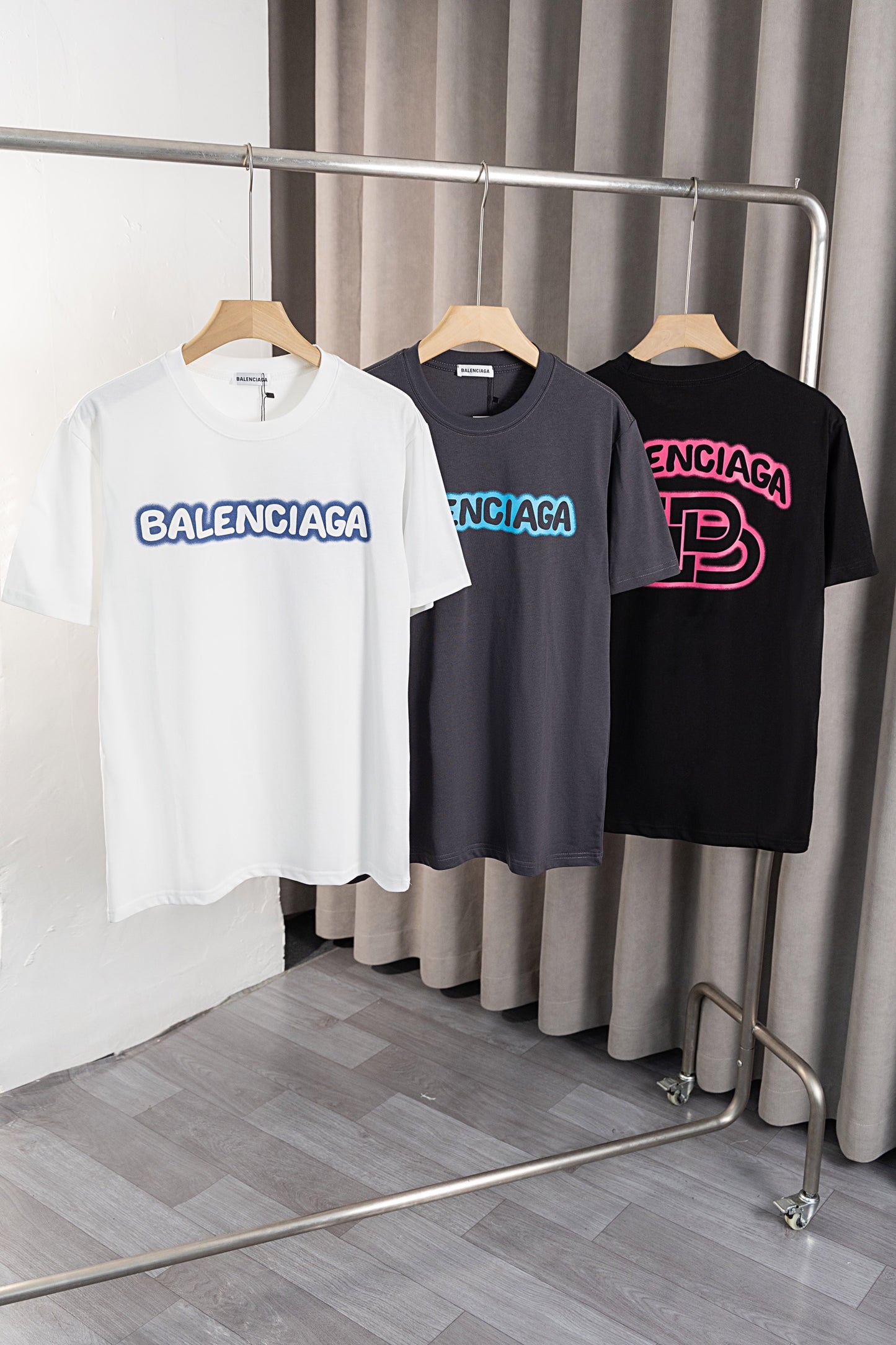 1ZJ566UDE Stylish T-shirts