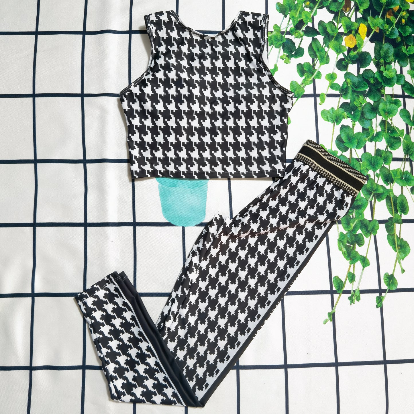 14D71YDE Stylish Long sleeve swimsuit