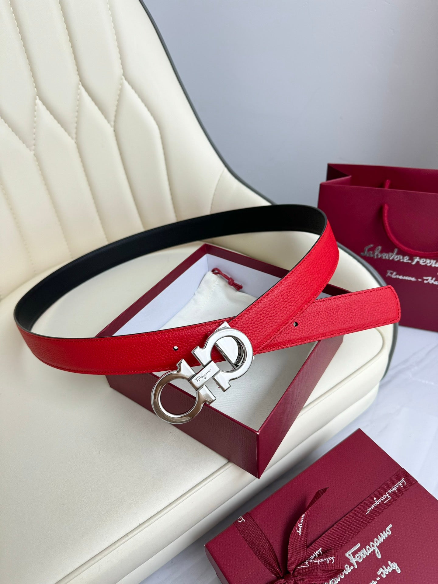 1WK175PDE Stylish  High quality belt With full package