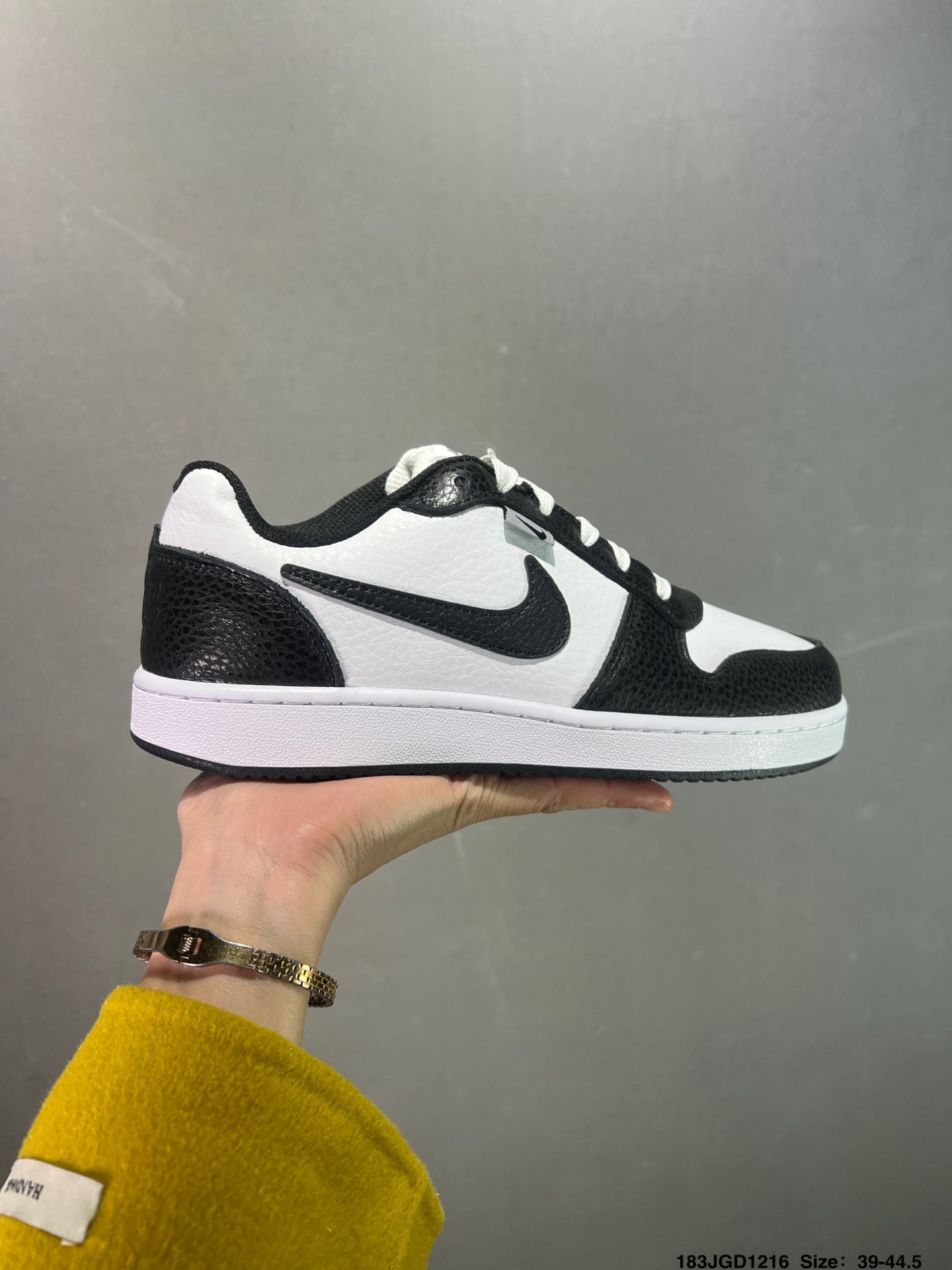 435ZA7ZDE Stylish shoes