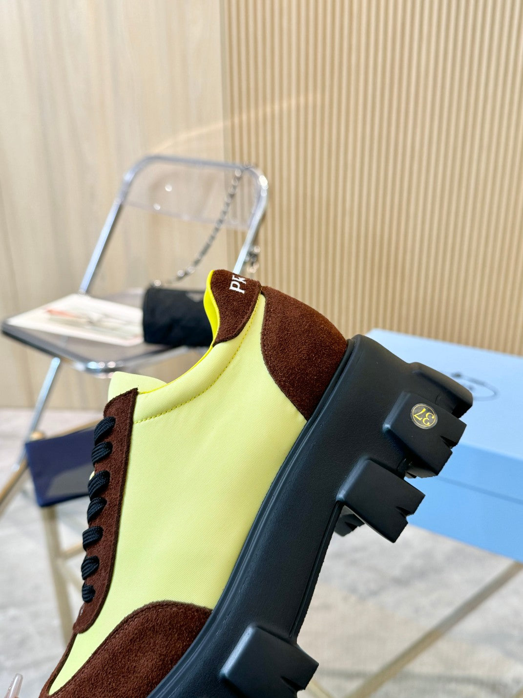 285ZPD41ZDE Stylish leather Shoes