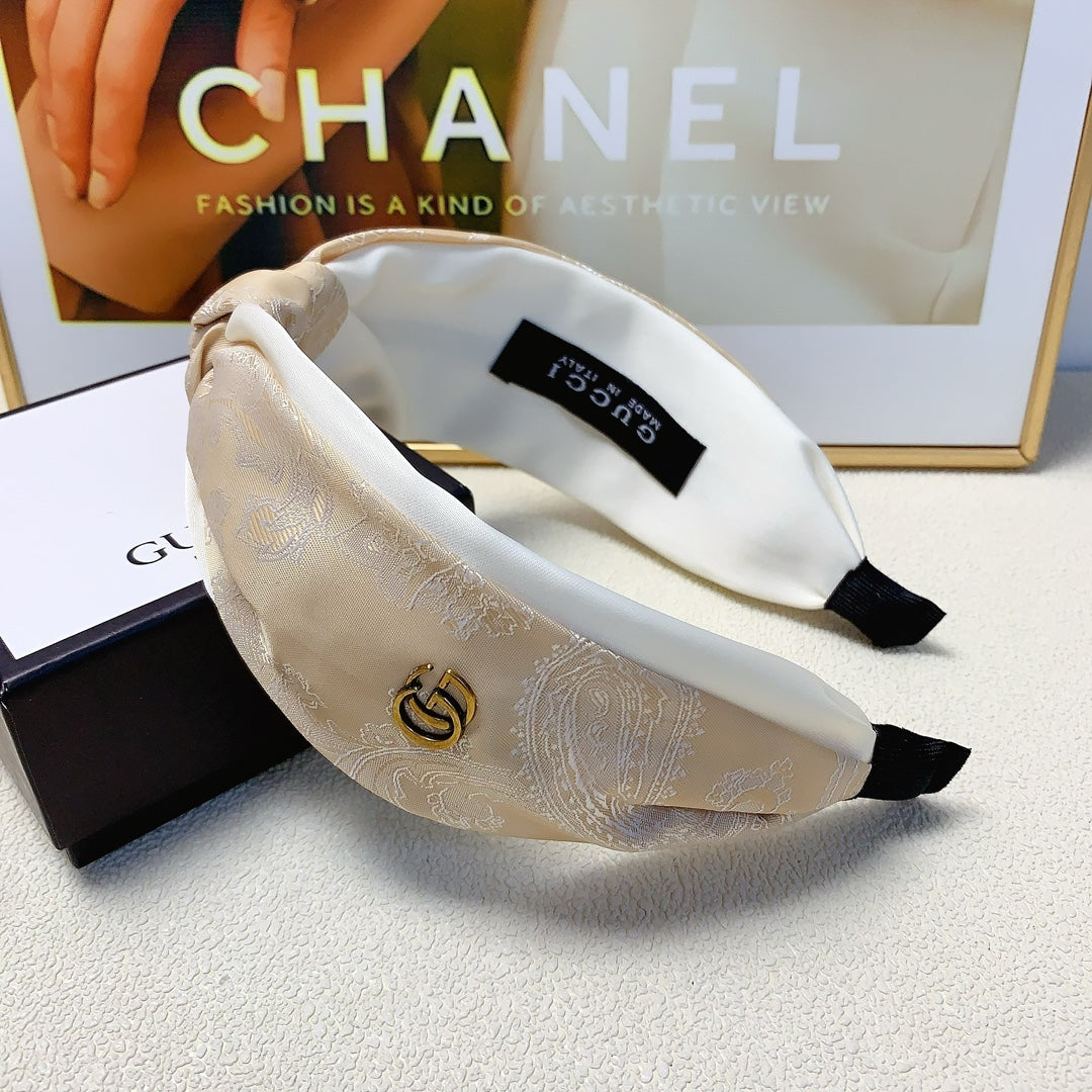 165RB84FDE Stylish hair ornament