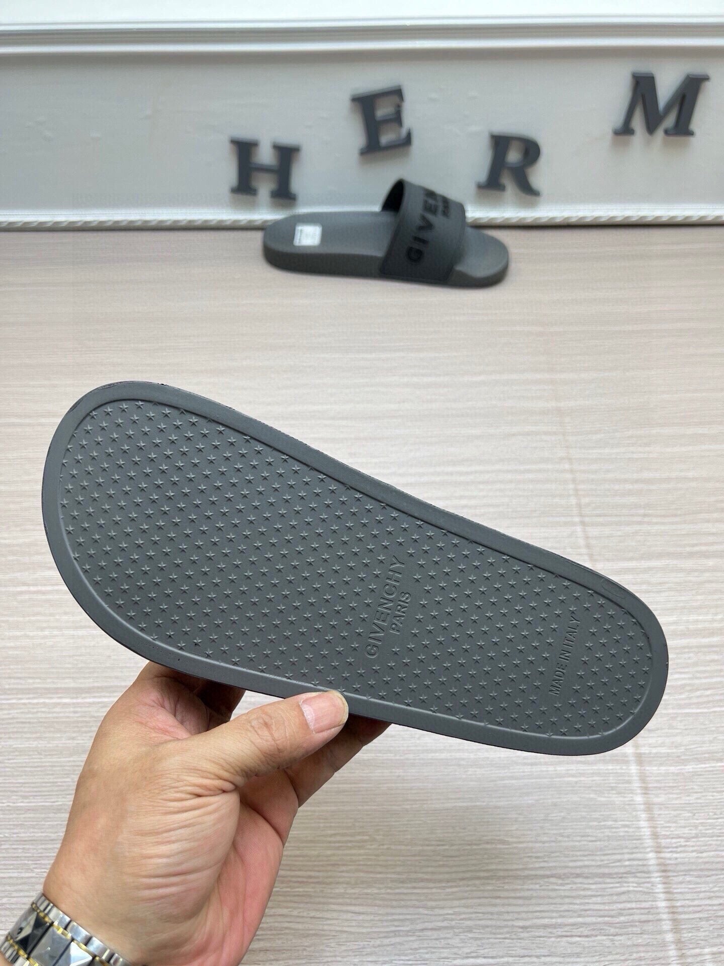 535ZGV263ZDE Stylish Slippers