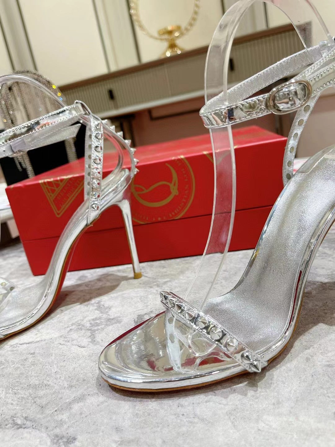 J4A220ZDE Stylish High heels Heel height 10cm