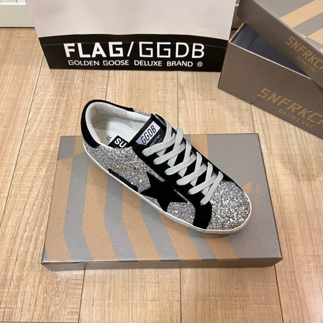 14GE111ZDE Stylish shoes