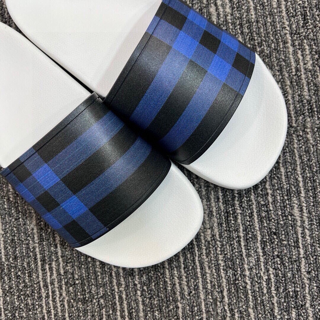 535ZR262ZDE Stylish Slippers