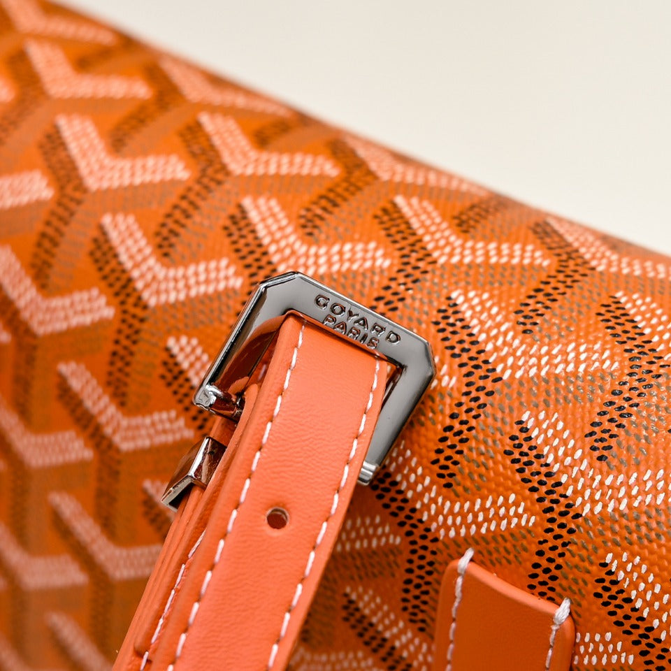 165RA5BDE Stylish leather bag