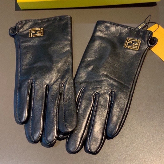 14F12SDE Stylish sheepskin gloves
