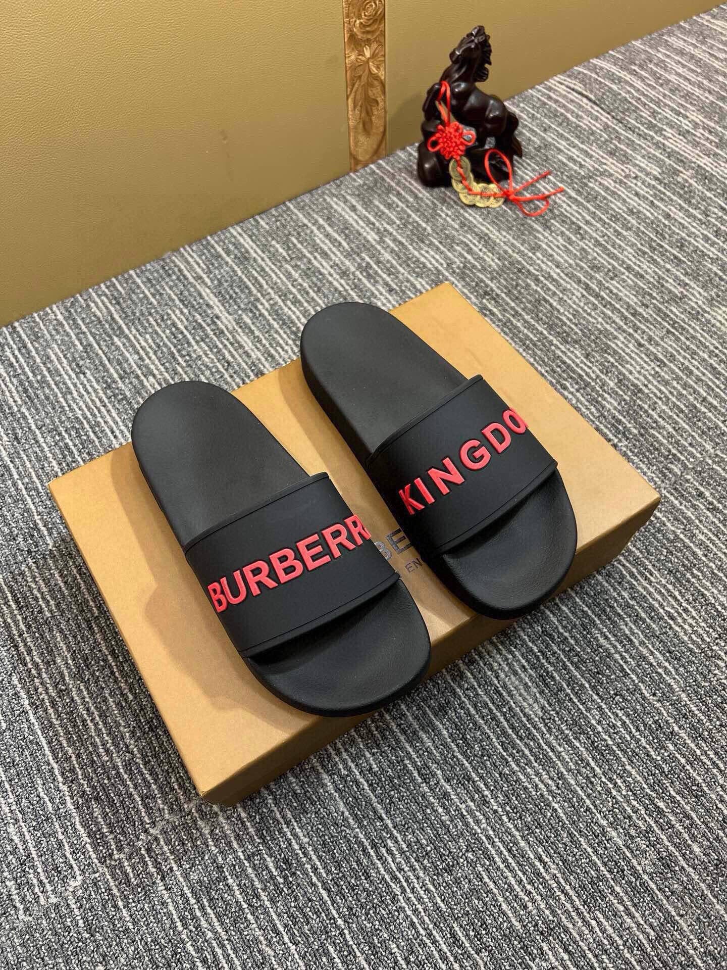 535ZR254ZDE Stylish Slippers